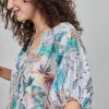 DiDi Blouse flirt in Offwhite with Palm festival print- Blouses
