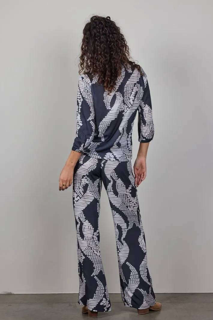 DiDi Blouse Livy in Darkblue met Dancing dots print- Blouses