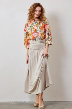 DiDi Blouse Nice in Offwhite with Mango tango print- Blouses