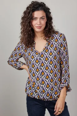 DiDi Blouse Nyssa in offwhite with cosmic dreams print- Blouses