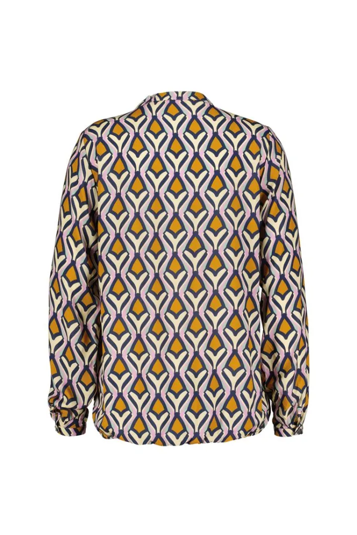 DiDi Blouse Nyssa in offwhite with cosmic dreams print- Blouses