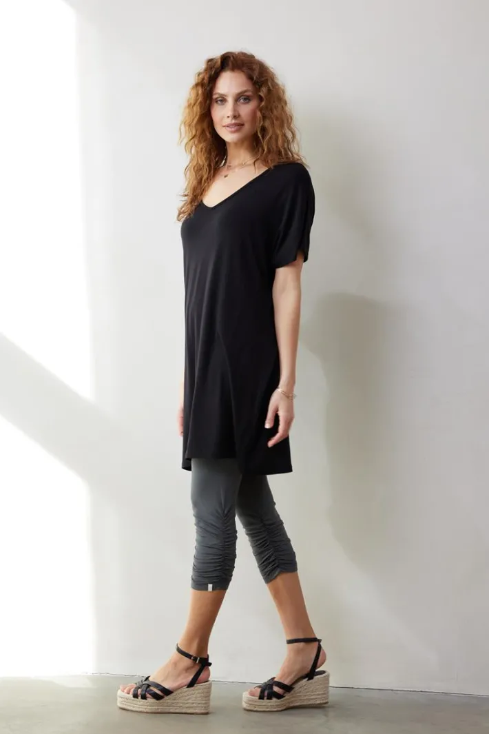DiDi Capri leggings ruffle in Dark shadow grey- Leggings | Basics