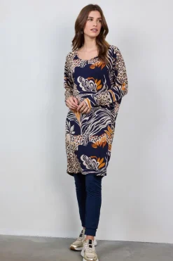 DiDi Comfy loose dress in Darkblue with Wildflower print- Jurken & Tunieken