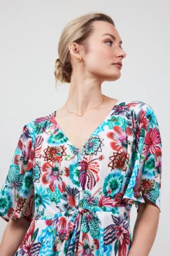 DiDi Dress Jazzy in offwhite with Floral Medley- Jurken & Tunieken