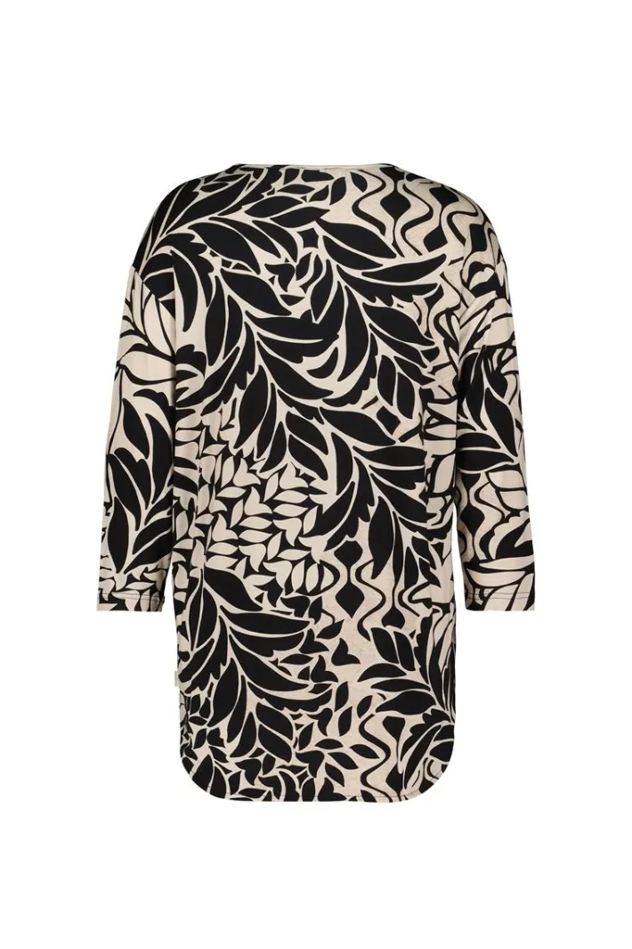 DiDi Fancy V-tee in black with Oasis print- T-shirts & Tops