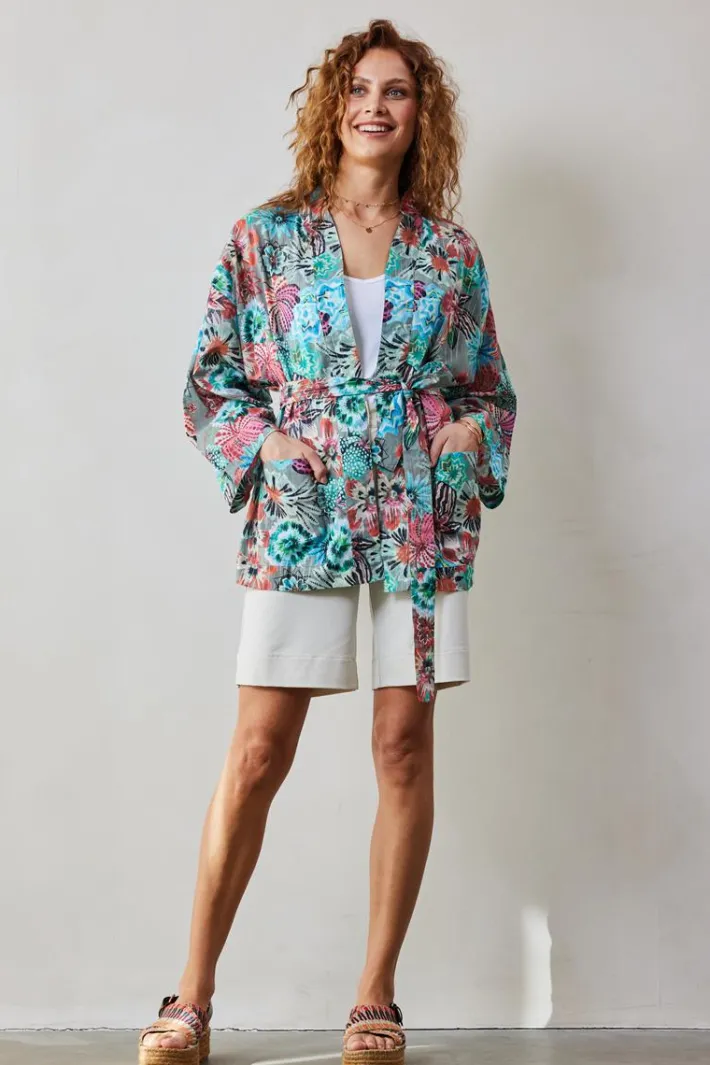 DiDi Kimono in Granite green with Floral Medley print- Kaftans En Kimonos | Jurken & Tunieken