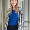 DiDi Loose vest Glory in de darkblue with Lush print- Truien & Vesten