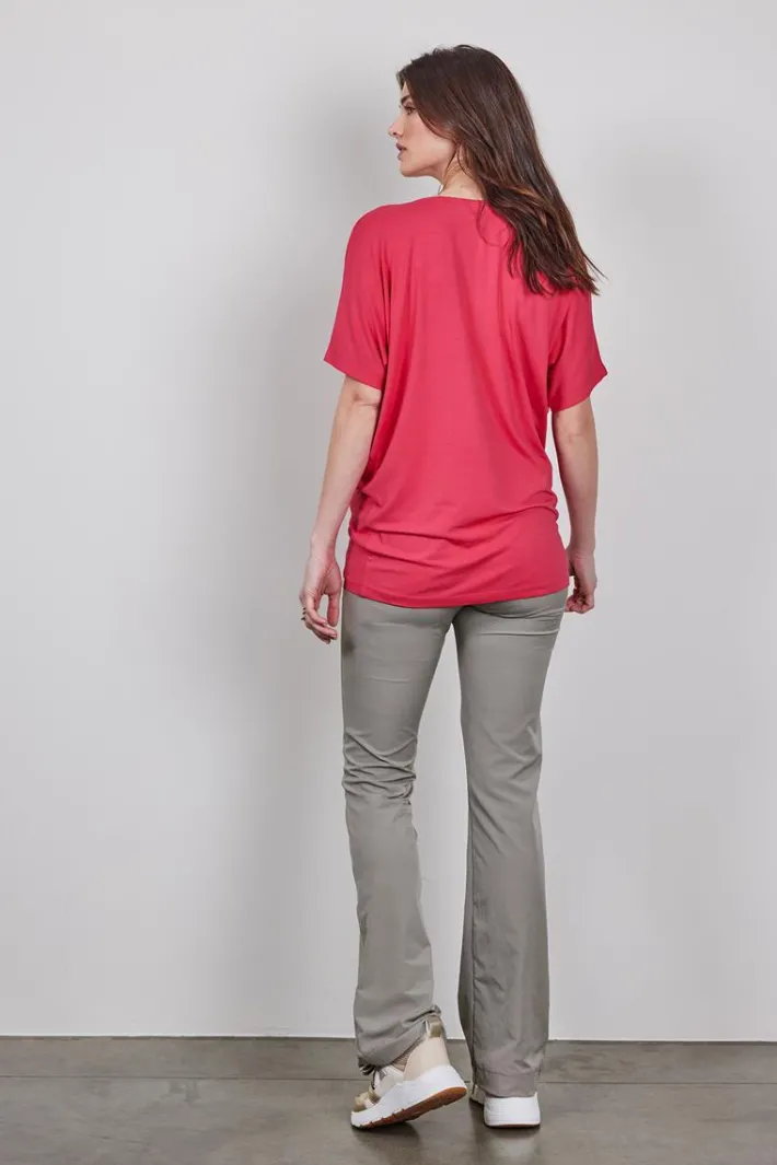 DiDi Loose V-tee Faye in magenta rose- Basics | T-shirts & Tops