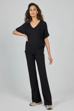 DiDi Loose V-tee Faye in Zwart- Basics | T-shirts & Tops