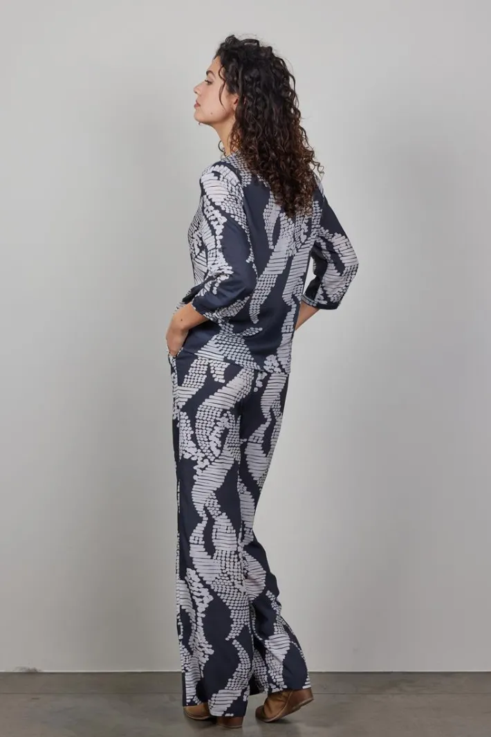DiDi Printed pants Breezer in Darkblue met Dancing dots print- Lange Broeken
