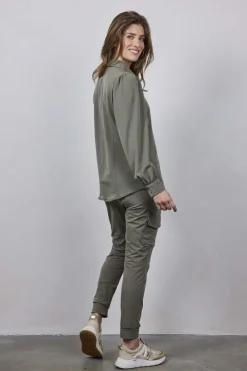 DiDi Travel blouse Culture in Dusty olive- Travel | Blouses