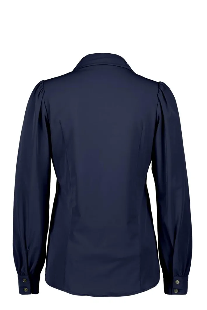 DiDi Travel blouse Culture in dark navy- Travel | Blouses