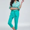 DiDi Travel capri Journal in Peacock green- Travel | Korte Broeken