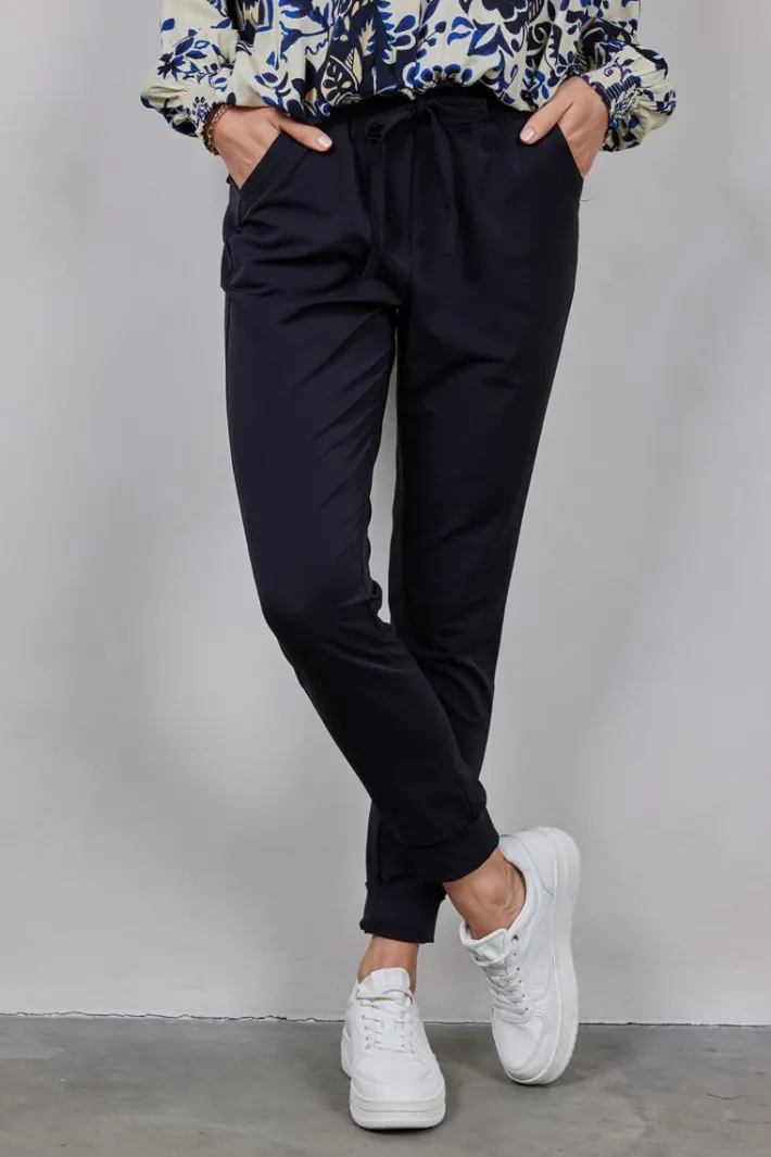 DiDi Travel pants Flying in black- Travel | Lange Broeken