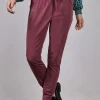DiDi Travel pants Flying in de kleur mahogany- Travel | Lange Broeken